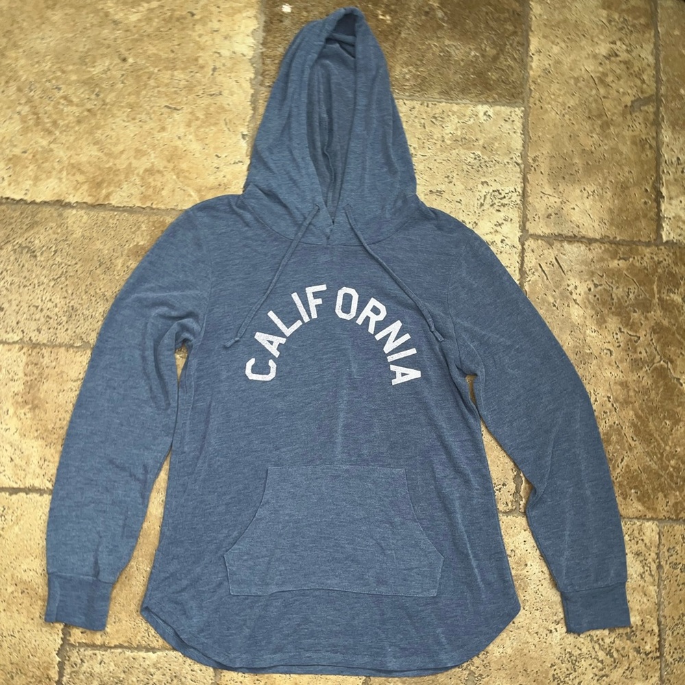 Lightweight thin blue california hoodie size: L